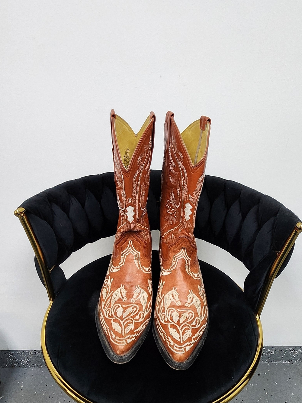 Vintage Linea de Oro Mexican Leather Western Boots White Horse Embroidery Size 8
